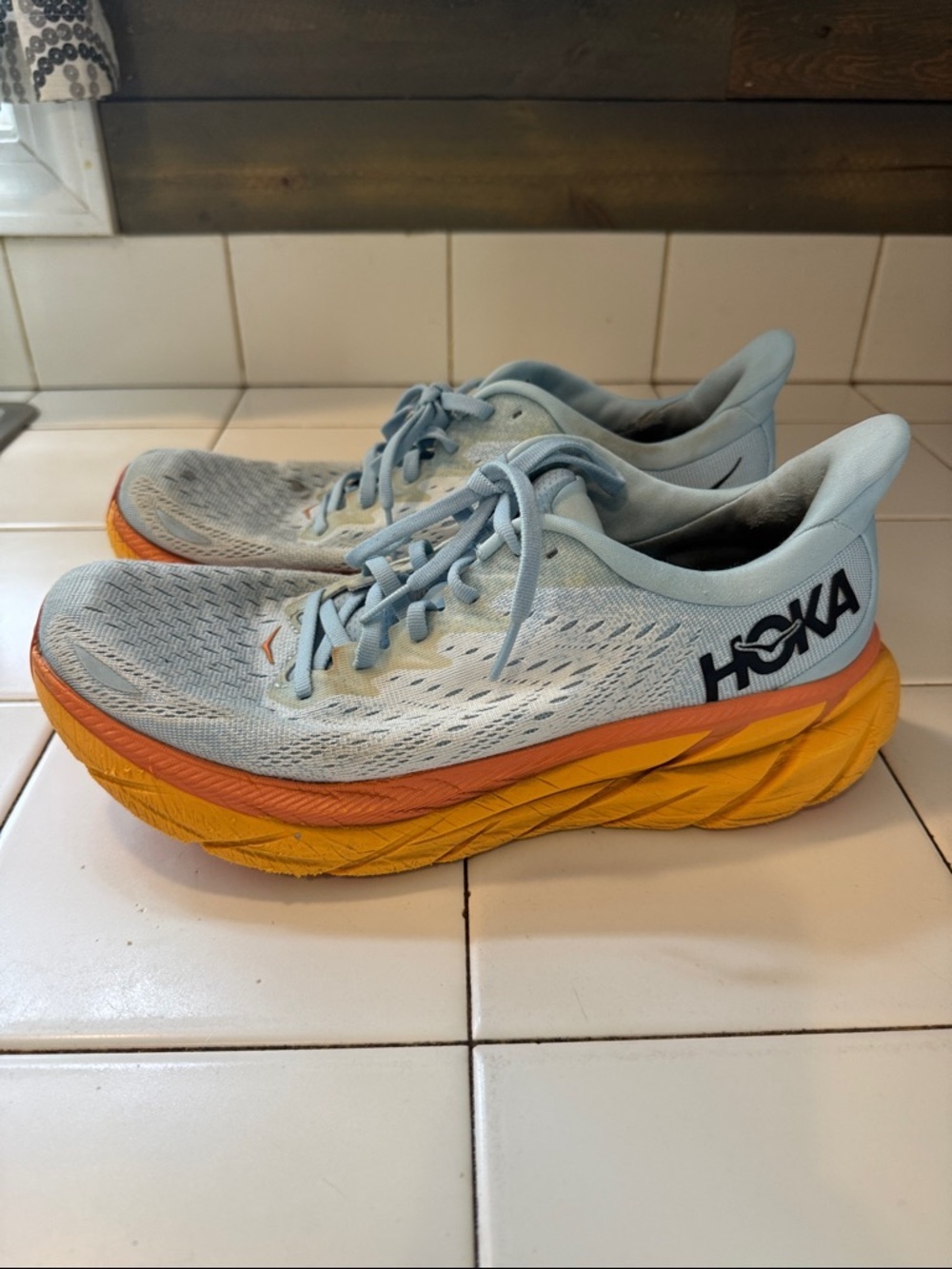 Hoka Clifton 8 Women's Pale Blue Running Shoes with Orange-Yellow Sole Size 9
